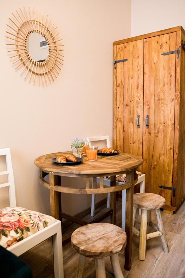 Apartament Starowka 4 Apartment Torun Luaran gambar